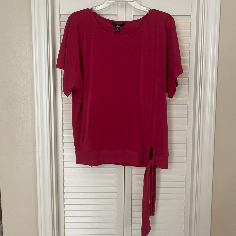 Jules & Leopold nwt cranberry blouse